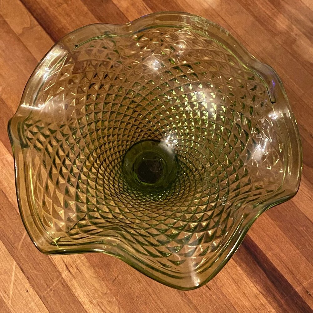 Vintage Green Glass Diamond Point Pedestal Compote Candy Dish - Picture 2 of 4